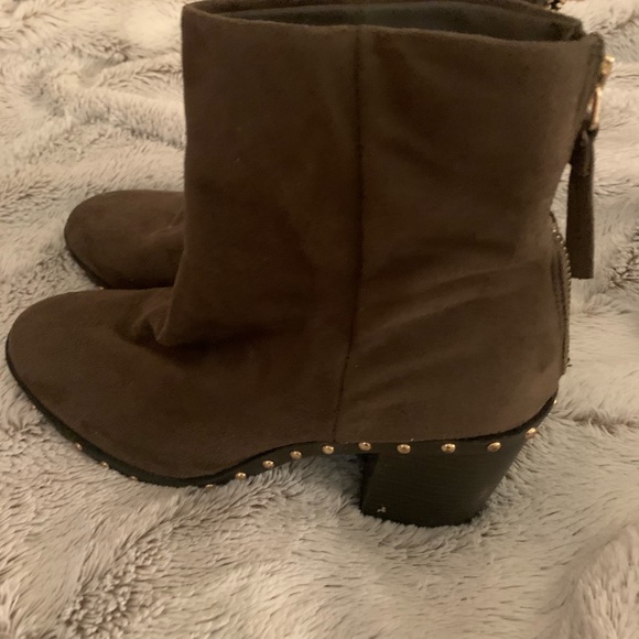 Booties - Picture 6 of 8